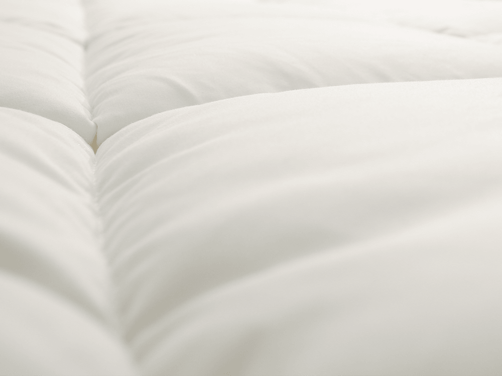 Selimut poliester warna dua