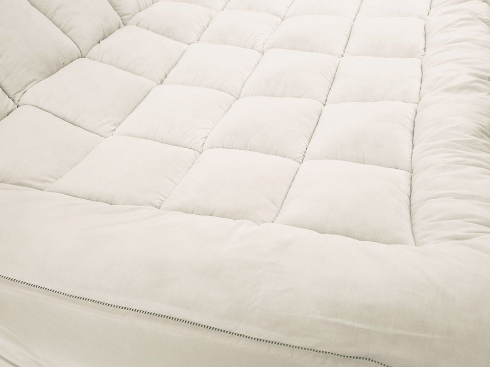 Pelindung tilam poliester yang lebih tebal tambahan